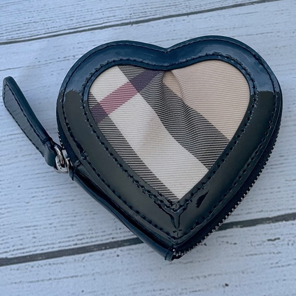 Burberry Accessories - Final price-Burberry Nova Check PVC Heart Coin Purse